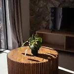 Brillante By Renthub *