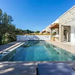 Villa Brillante By Renthub *