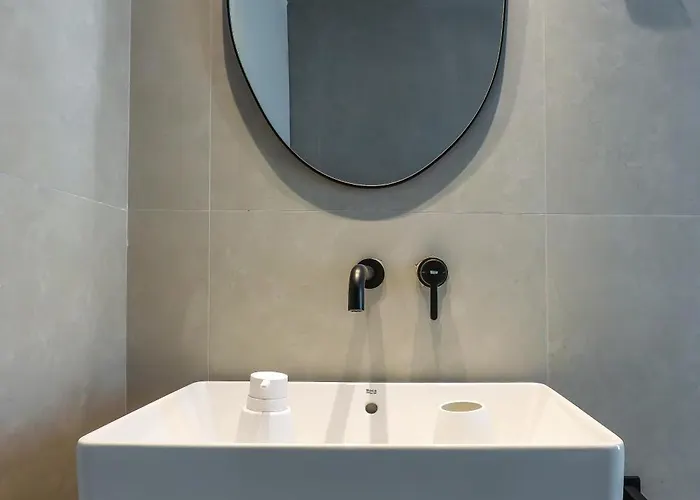 Brillante By Renthub Villa *