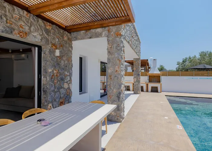 Villa Brillante By Renthub