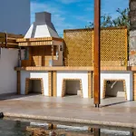 Brillante By Renthub Κολύμπια