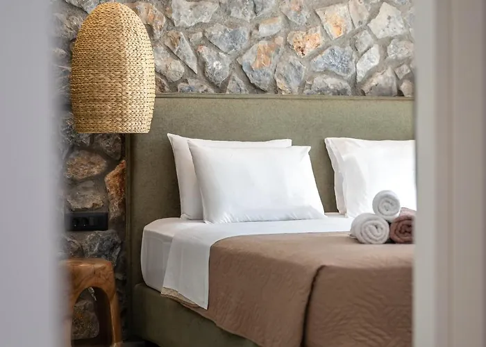 Brillante By Renthub Willa Kolymbia