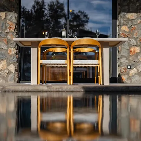 Brillante By Renthub Villa